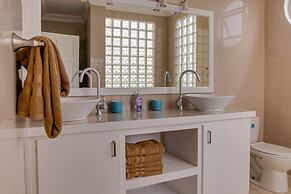 Villa Chilla 4 Bedroom Home