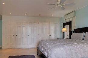 Villa Chilla 4 Bedroom Home