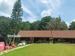 Saitharn Iyara Resort