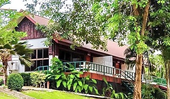 Saitharn Iyara Resort