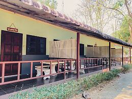 Saitharn Iyara Resort