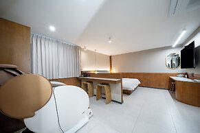 HOUND HOTEL DAEGU SEONGSEO