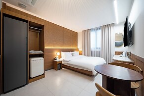 HOUND HOTEL DAEGU SEONGSEO