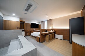 HOUND HOTEL DAEGU SEONGSEO