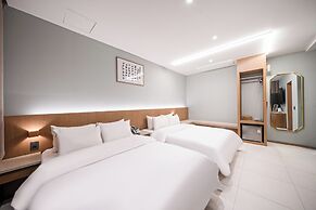 HOUND HOTEL DAEGU SEONGSEO