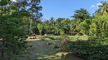 Avian Garden Udawalawe