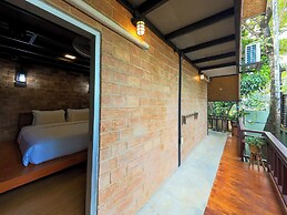 Tolani Riverside Chiang Mai Villa