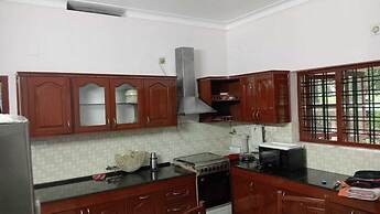 De Royale Summit Home Stay