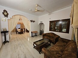 De Royale Summit Home Stay