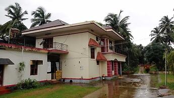 De Royale Summit Home Stay