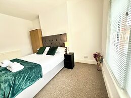 The Coral Guest House Fratton