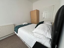 The Coral Guest House Fratton