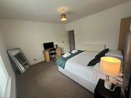 The Coral Guest House Fratton