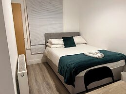 The Coral Guest House Fratton