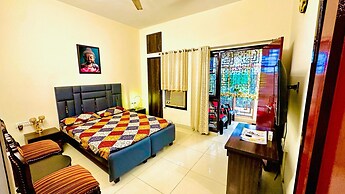 Easy Inn Holiday Home