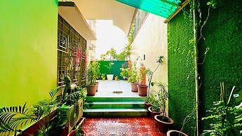 Easy Inn Holiday Home