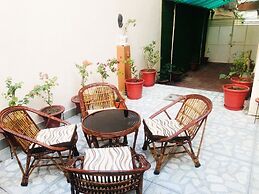 Easy Inn Holiday Home