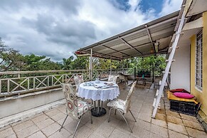 CosmicStays Windchime Homestay at Mulshi