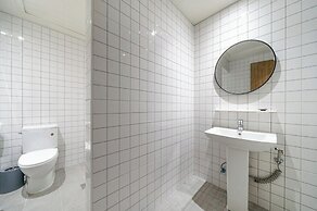 Geoje Dongbeck Hotel Okpo