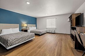 Woodspring Suites Loves Park Rockford