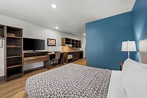 Woodspring Suites Loves Park Rockford