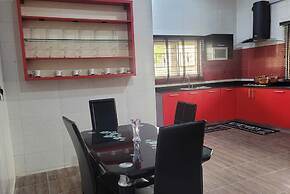 AA Hotel and Apartment