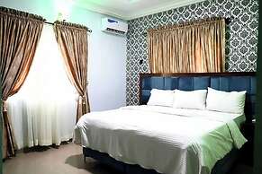 AA Hotel and Apartment