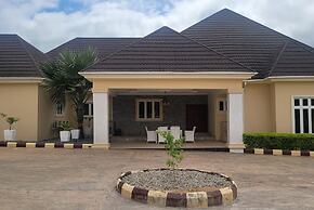 AA Hotel and Apartment