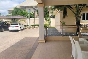 AA Hotel and Apartment