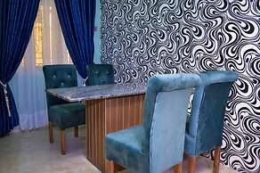 AA Hotel and Apartment