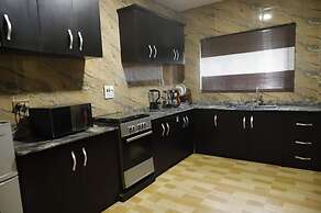 AA Hotel and Apartment