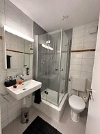 Business Hotel Riverside