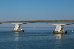 Appartement Bed by Al - Hoofdstraat 16 a Kortgene