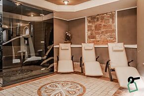 HOTIDAY Room Collection - Ortisei