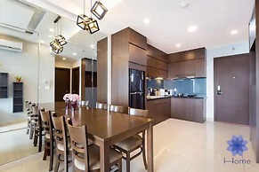 Botanica Orchard Luxury Near Airport