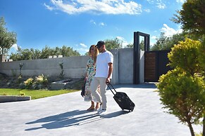 Olive All-Seasons Suites