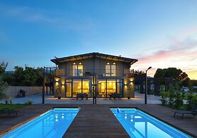 Olive All-Seasons Suites