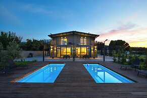 Olive All-Seasons Suites