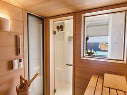 Villa in Tranquil Hillside Location