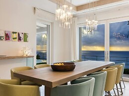 Villa in Tranquil Hillside Location