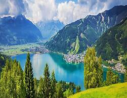 Modern Apartment With Garden, With Access to Sauna