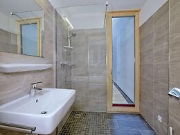 Modern Apartment With Garden, With Access to Sauna