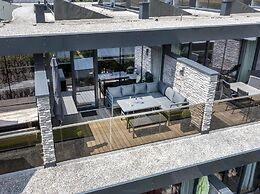 Modern Apartment With Balcony and Access to Sauna