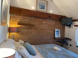 Villa Hobland Barn in Hopton