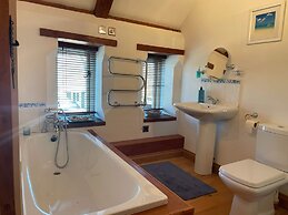 Villa Hobland Barn in Hopton