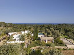 Rural Hideaway Villa in Stcarlos