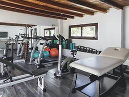 Impressive Holiday Home With Views