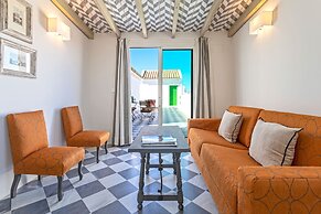 Genteel Home San Laureano