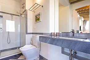 Genteel Home San Laureano