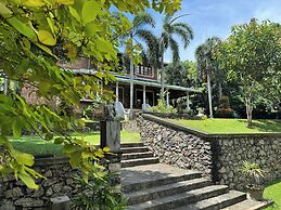 Green Olive Villa